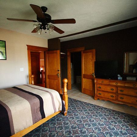 Hitching Horse Inn Pierre Εξωτερικό φωτογραφία